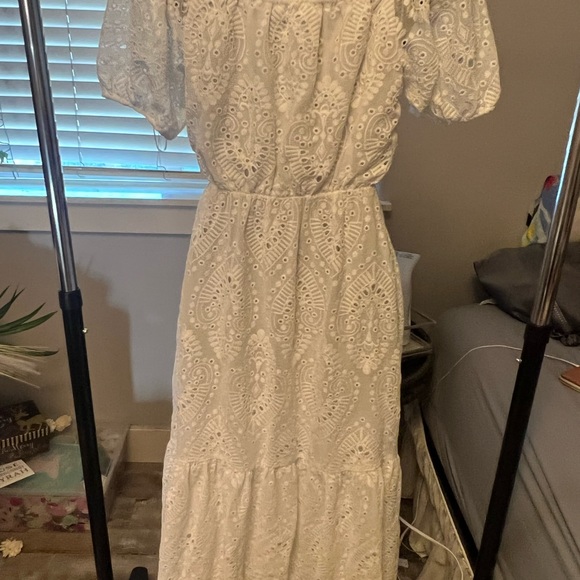 NWT Express off shoulder eyelet dress - Picture 7 of 7
